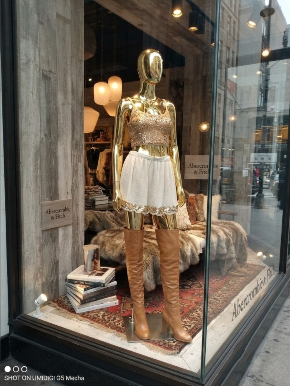 Abercrombie & Fitch White Mini Skirt with Gold Sequin Hemline